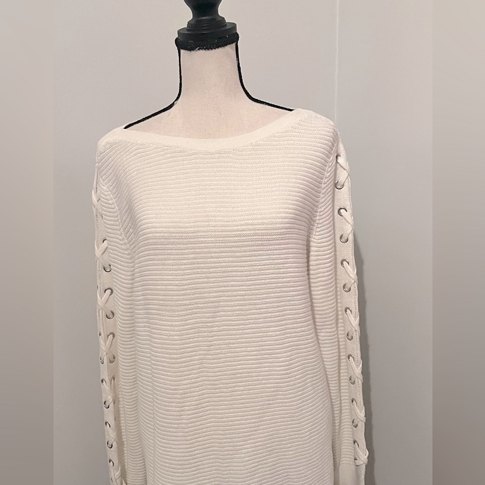 Westport White Ribbed Sweater With Lace Up Sleeves Size Large Off White